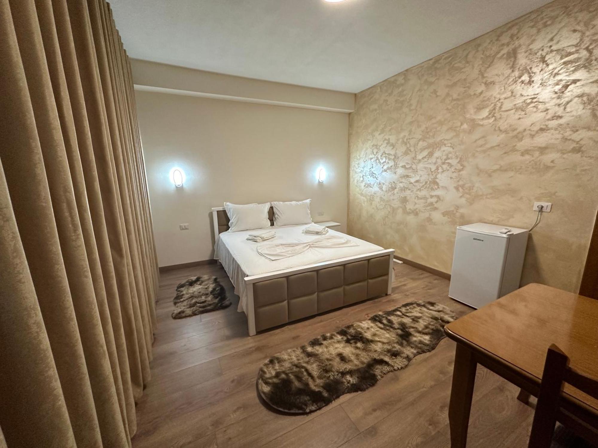 Guni Inn Круя Экстерьер фото
